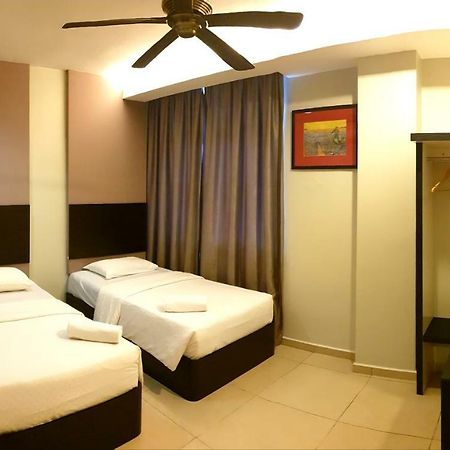 Golden Court Hotel - Tun Abdul Razak Johor Bahru Eksteriør bilde