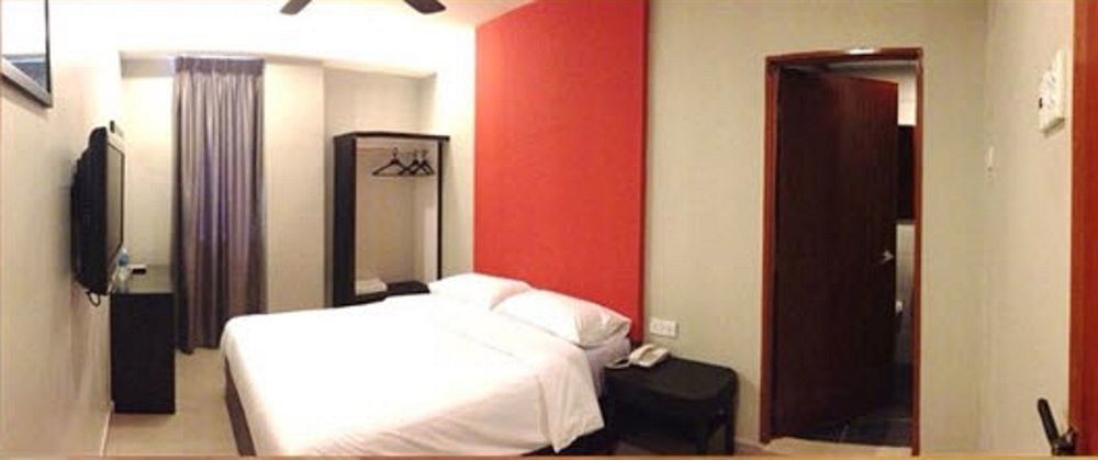Golden Court Hotel - Tun Abdul Razak Johor Bahru Eksteriør bilde